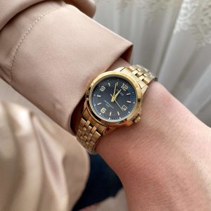 ساعت مچی زنانه Casio طلایی با صفحه آبی
