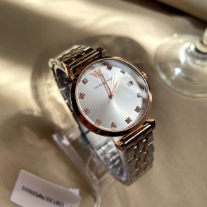 ساعت زنانه دو رنگ صفحه نقره ای برند Emporio Armani